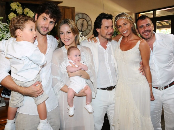 claudia leitte 700